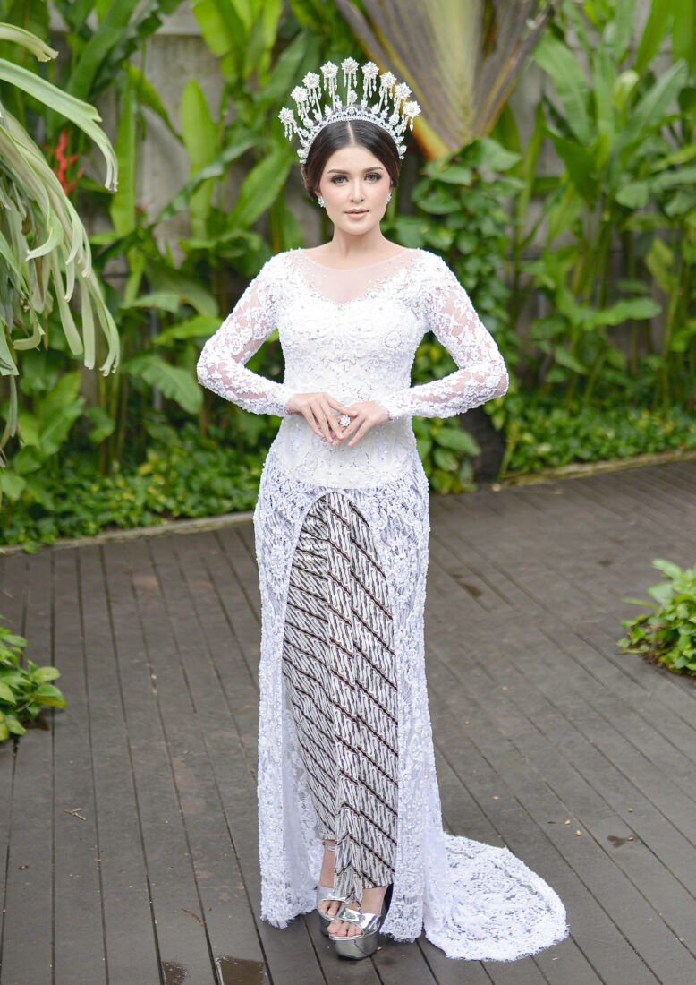 Kebaya Putih 035