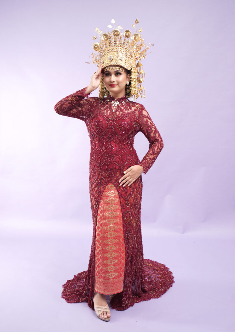 Kebaya Maroon Mayang Sariturki