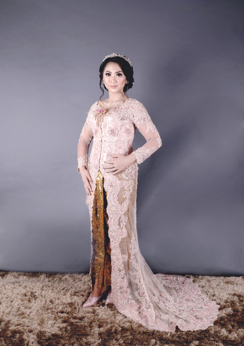 Kebaya Nude Sempen