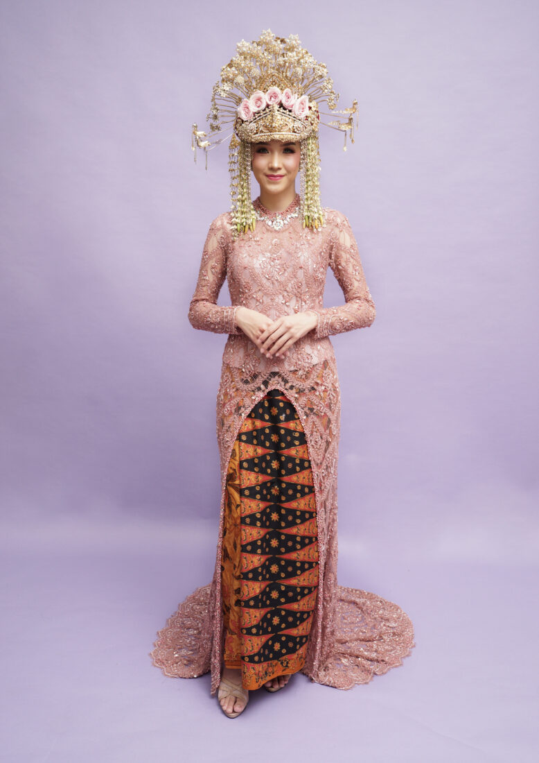 Kebaya Elfrida Nude