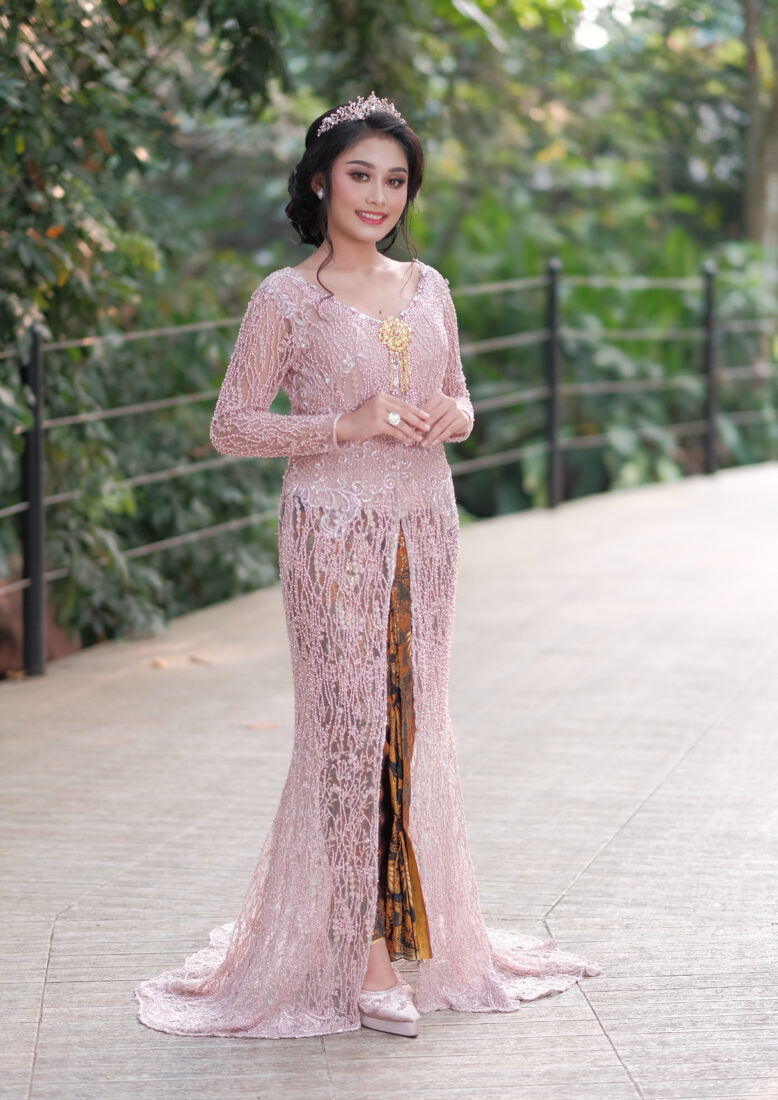 Kebaya Arum Dewi