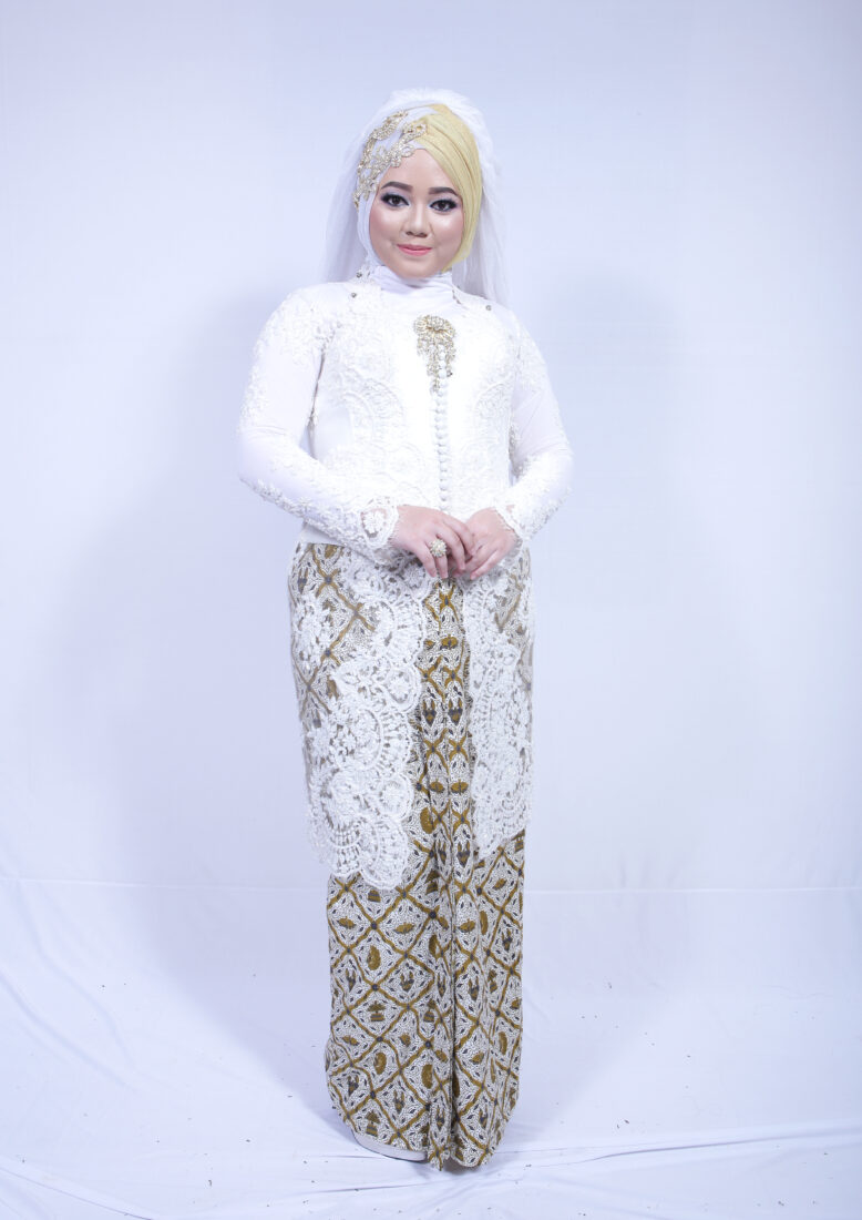 Kebaya Akad Nebi