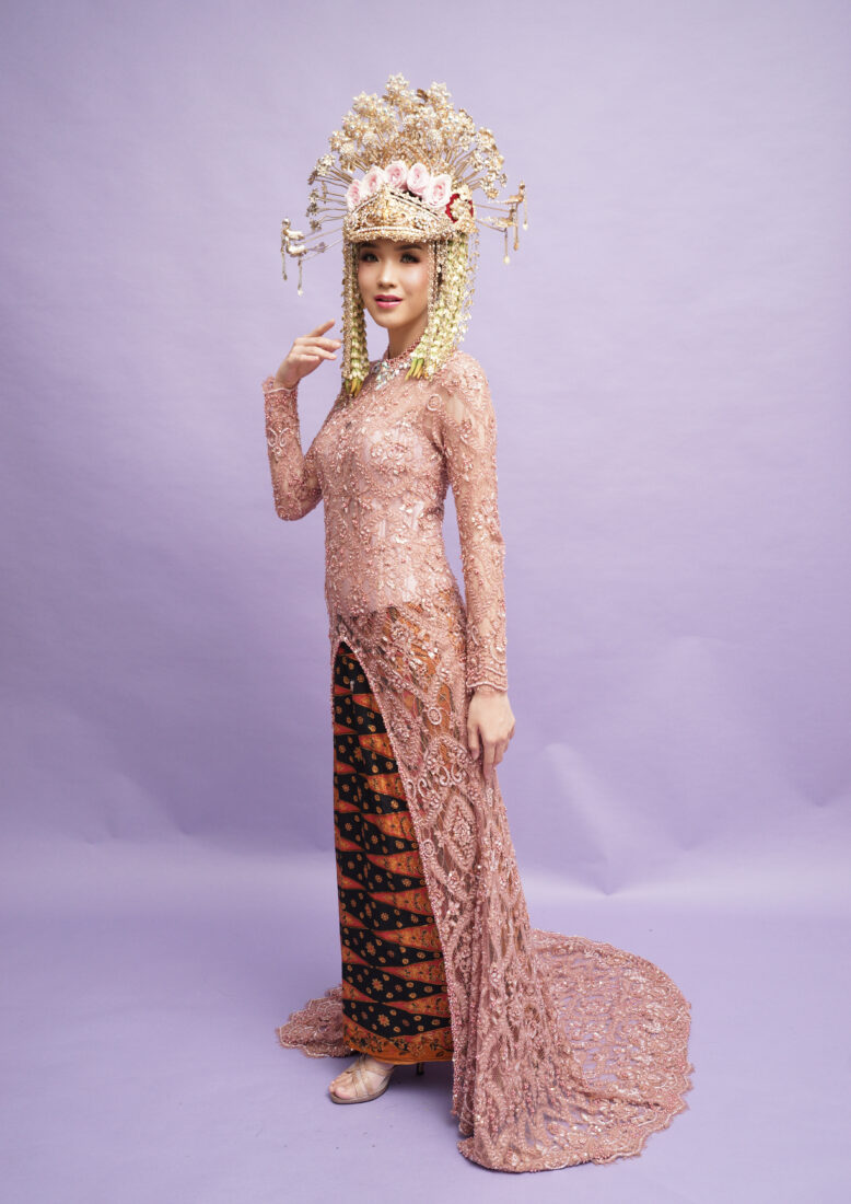 Kebaya Elfrida Nude
