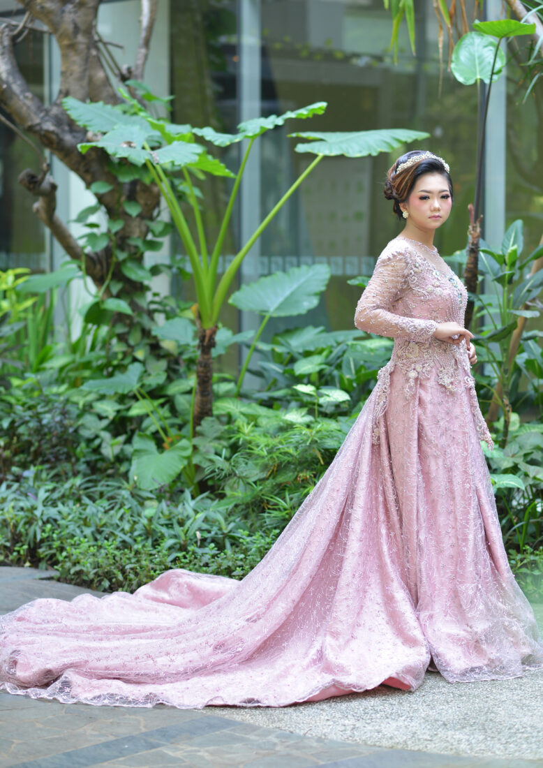 Gaun Irma Sadin