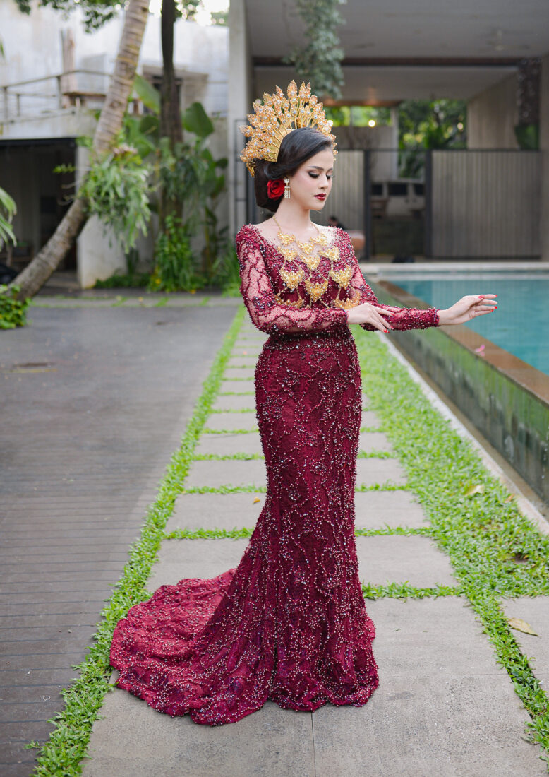 Gaun Mermaid Maroon Yuna