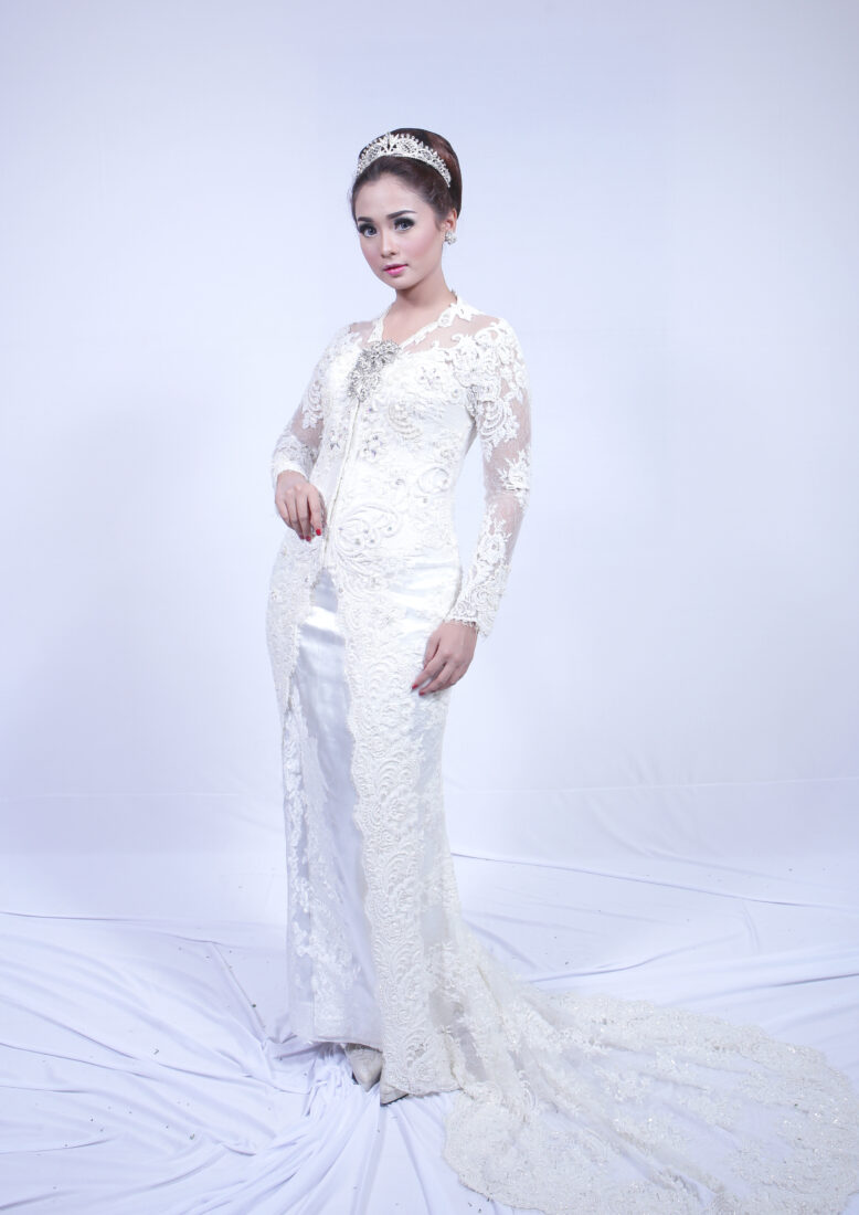 Kebaya Akad Cendana