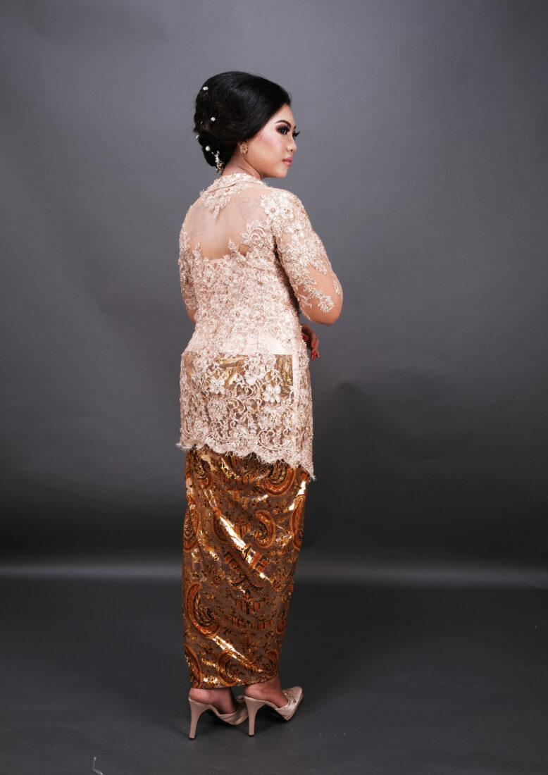 Kebaya Kutu Baru Ajeng