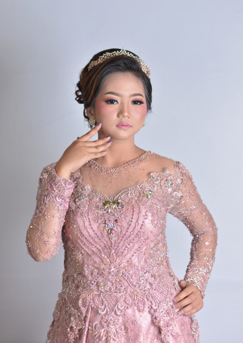 Gaun Irma Sadin