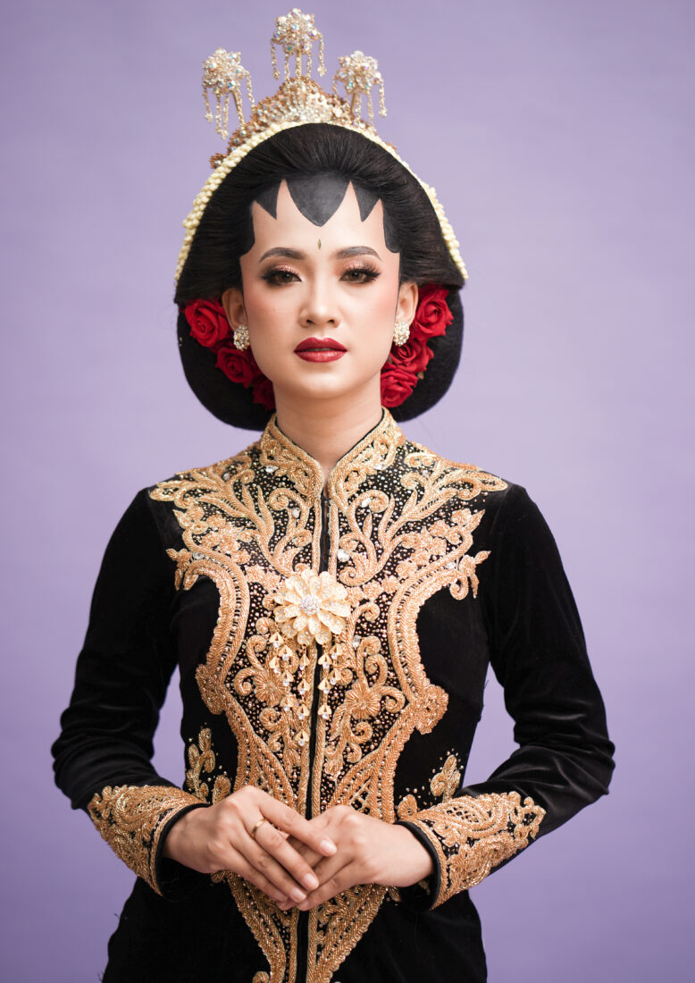 Kebaya Bludru Sulis