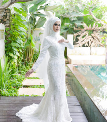 Gaun Mermaid Putih Aurora