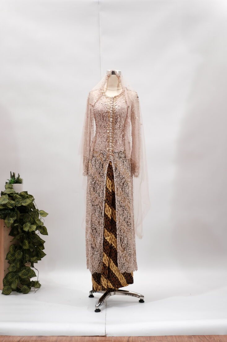 Kebaya Ibu Nude Tunik Sabrina