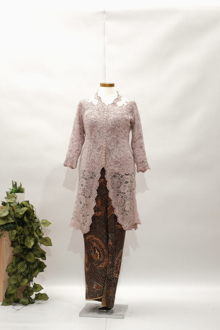 Kebaya Ibu Rosegold Mila Dewi
