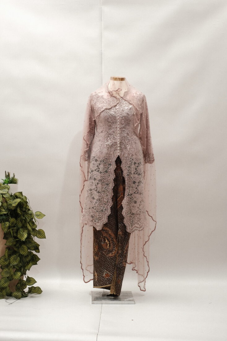 Kebaya Ibu Rosegold Mila Dewi