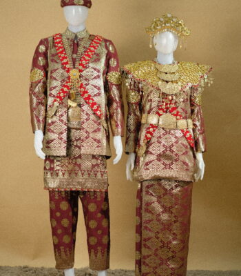 Busana Palembang Songket Maroon