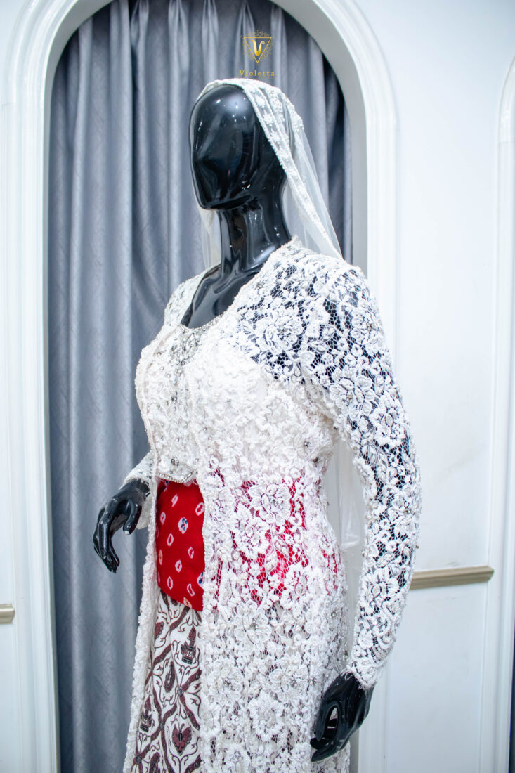Kebaya Putih 036