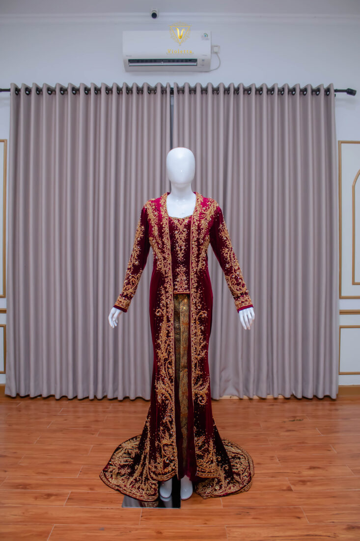 Busana Bludru Maroon 004