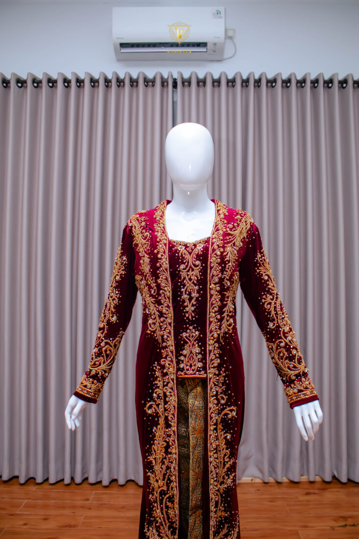 Busana Bludru Maroon 004
