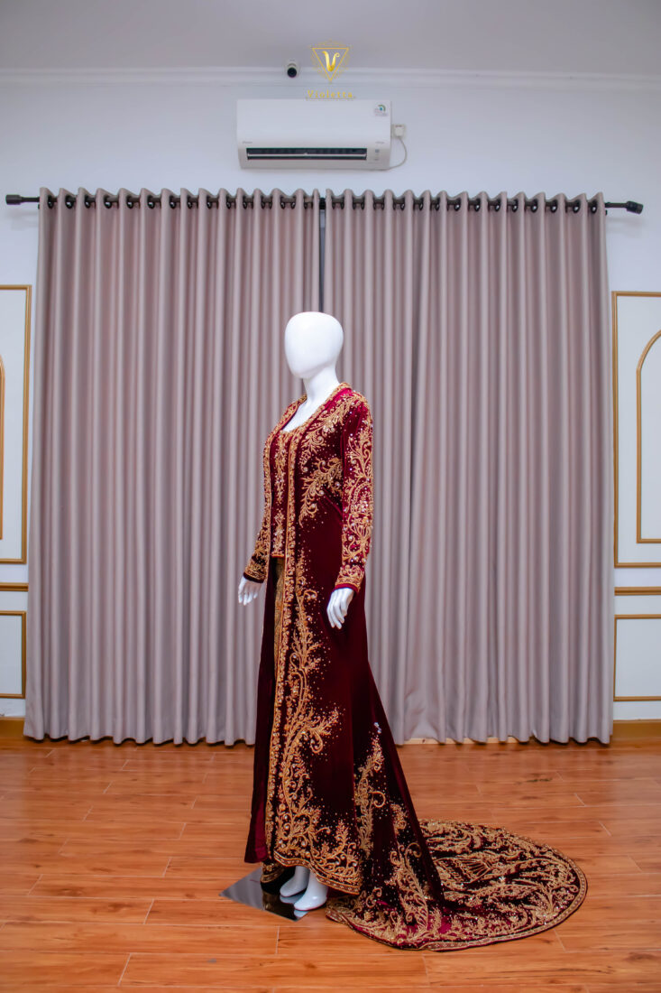 Busana Bludru Maroon 004