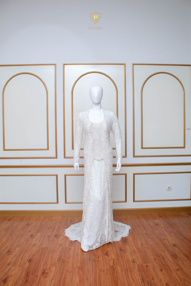 Gaun Mermaid Putih 012