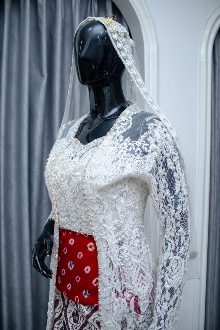 Kebaya Putih 008