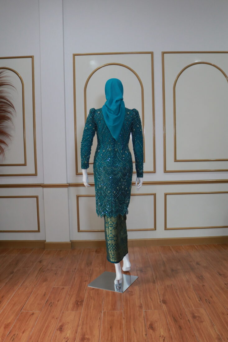 Kebaya Lamaran & Wisuda Hijau Emerald 003