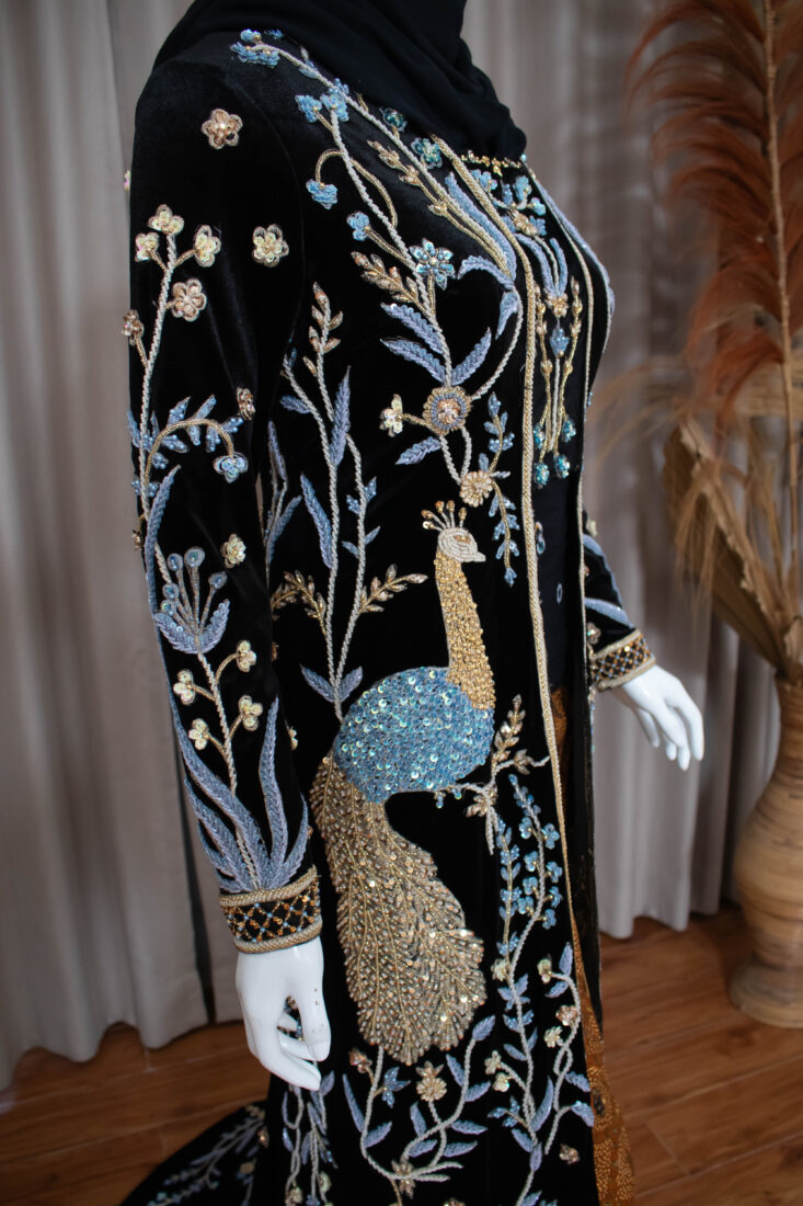 Kebaya Bludru Hitam 016