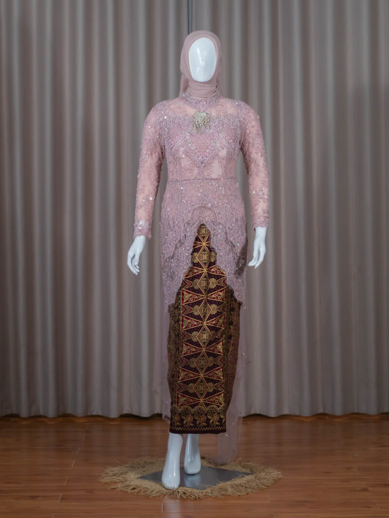 Kebaya Lamaran dan Wisuda Pink 001