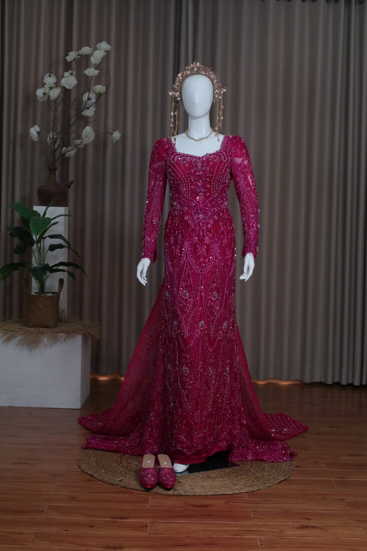 Gaun Fushia Tiara Pink