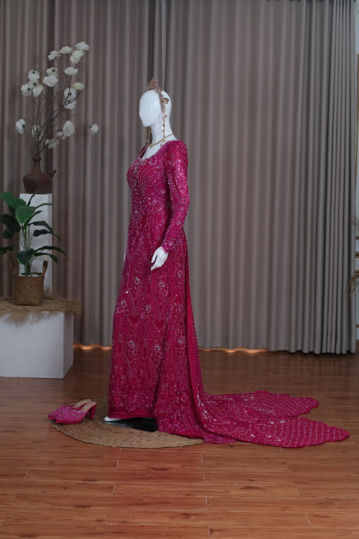Gaun Fushia Tiara Pink