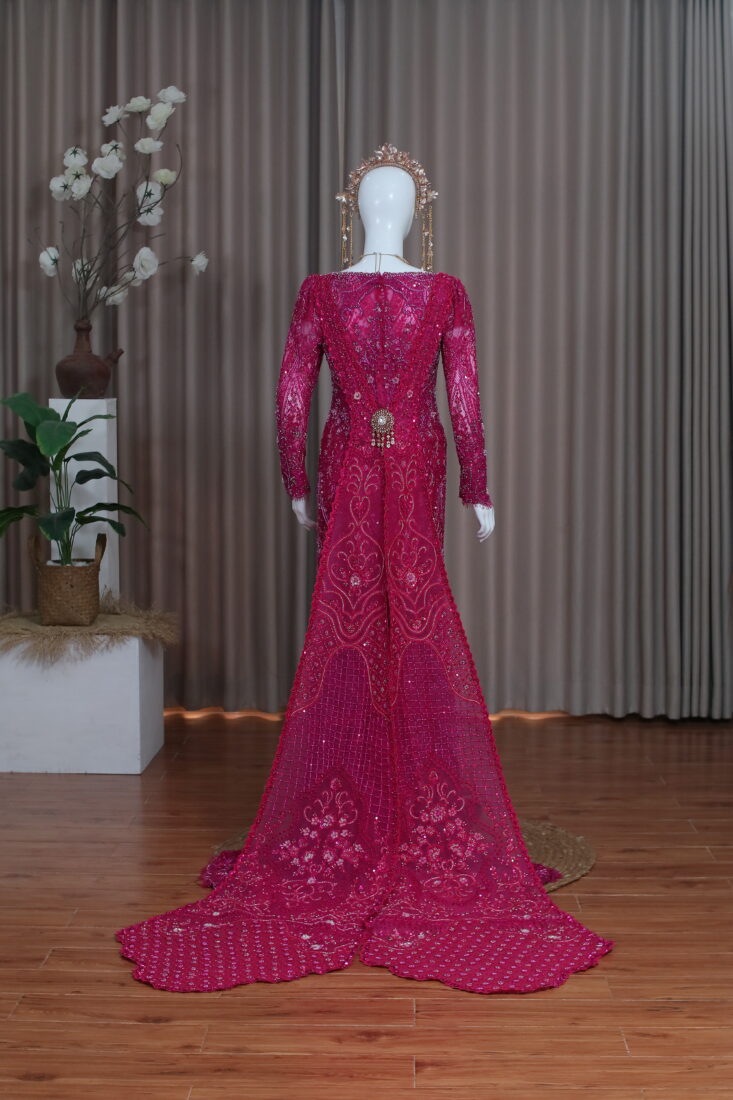 Gaun Fushia Tiara Pink
