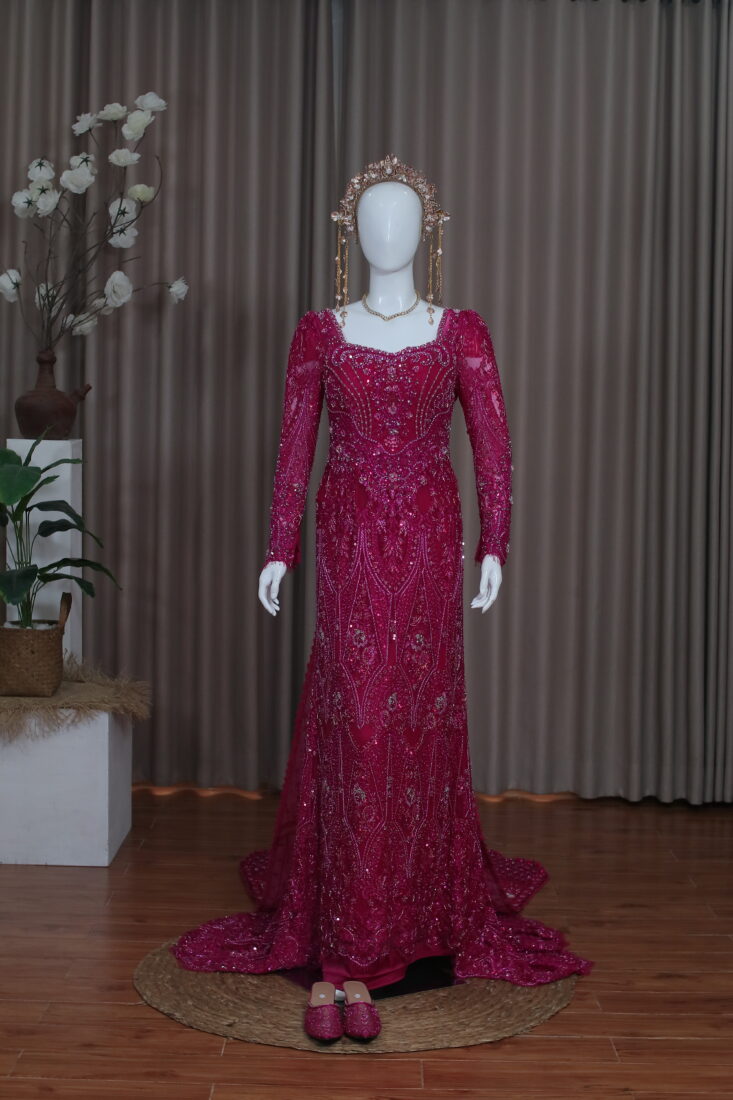 Gaun Fushia Tiara Pink