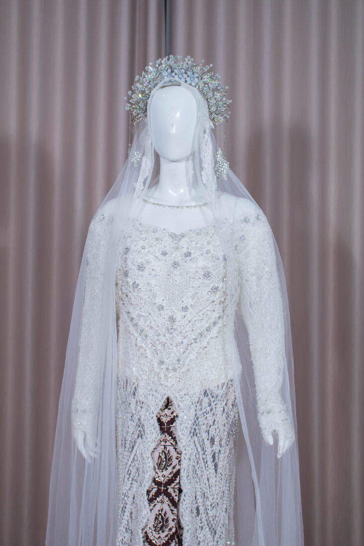 Kebaya Akad Putih Adine