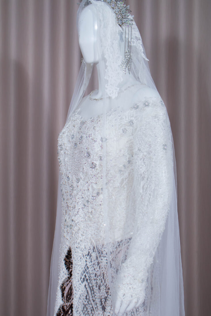 Kebaya Akad Putih Adine