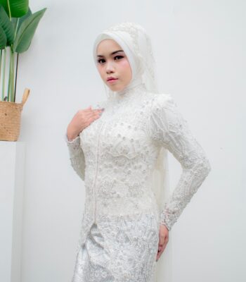 kebaya netta