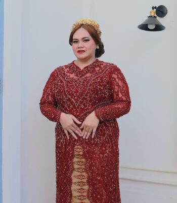 kebaya adin